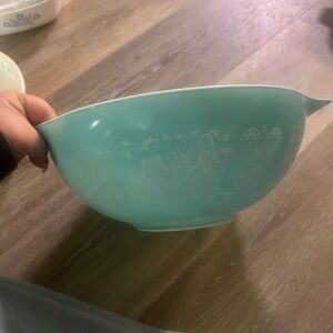 Pyrex Teal Bowl